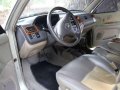 Toyota REVO VX200 2004 Top of the Line-2