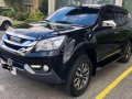 Isuzu MUX 3.0 4x2 AT 2017 for sale-4