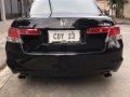 For sale 2010 Honda Accord top of the line. 90tkms. -2