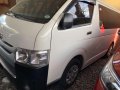 2018 TOYOTA Hiace 30 Commuter Manual White-1