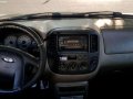 Ford Escape xlt 2004 model gas automatic -3