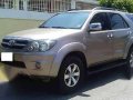 Toyota Fortuner 2007 G 4x2 AT for sale -0