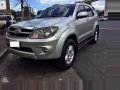 Toyota Fortuner G 4x2 2005 Top of the line-3