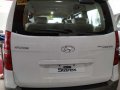 Hyunda Grand Starex 2.5L Swivel 10Seater 2019-0