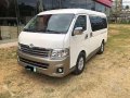 Toyota Hiace super Grandia 2013 for sale-2