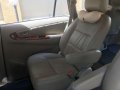 Toyota Innova V 2008 Top of the line for sale -4