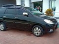 Toyota Innova G 2010 for sale-2