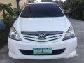 TOYOTA INNOVA J 2012 DIESEL * Manual Transmission-4