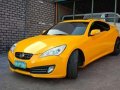 2012 Hyundai Genesis 3.8V6 automatic yellow-7