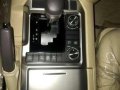 2017 Toyota LAND CRUISER VX 200 Dubai-8