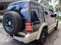 Mitsubishi Pajero 4x4 Local Manual Diesel-7