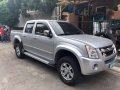 Isuzu Dmax 2010 model 4x2 automatic transmission Good condition-5