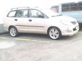 Toyota Innova 2011 manual diesel for sale-6