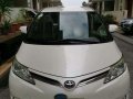 2010 Toyota Previa White Top of the line-0