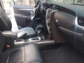 2017 Toyota Fortuner V 4x2 Matic Diesel for sale-1