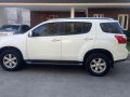 Isuzu MUX 4 x 2 LAS AT 2015 for sale -0