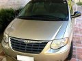 Chrysler Town and Country 2006 FOR SALE-7