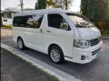 2013 Toyota Hiace Super Grandia AT-13