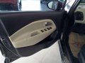 Rush sale 2014 Kia Rio matic-3