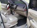 Toyota Fortuner V 2007 4x4 Top of the Line-4