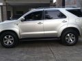 Toyota Fortuner V 2007 4x4 Top of the Line-9