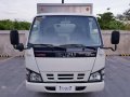 Isuzu NHR Aluminum Van 2016 830K Negotiable-7