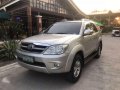 Toyota Fortuner G 2005 for sale-3