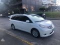 2014 Toyota Sienna Limited Pearl white - Original paint-9