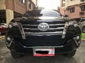 2017 Toyota Fortuner V AT casa maintained-2