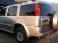 SELLING Ford Everest 4x4 leather seat-3