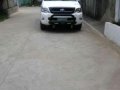 TOYOTA Hilux 2010 diesel manual very good condition-0