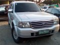 SELLING Ford Everest 4x4 leather seat-5