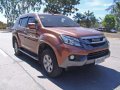 2015 Isuzu MUX for sale-0