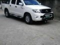 TOYOTA Hilux 2010 diesel manual very good condition-1