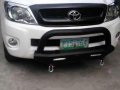 TOYOTA Hilux 2010 diesel manual very good condition-3