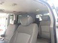 Hyundai Starex 2010 VGT FOR SALE-7