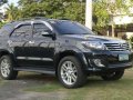 2012 TOYOTA Fortuner 2.5 diesel automatic 4X2. -2