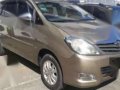 For sale Toyota Innova g 2010 TOP of the line gas manual-0
