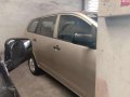 Toyota Innova 2.5 E 2012 Model Manual Transmission-3