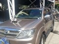 Toyota Fortuner 2006 4x4 diesel matic for sale -1