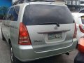 2006 Toyota innova E Manual transmission Diesel engine-1