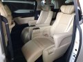 2016 Toyota Alphard A/T 3.5 V6 Full Options-9