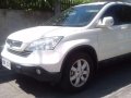 2009 Honda Crv Matic 4x4 Pearl white-0