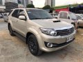 Toyota Fortuner V 2015 AT for sale -7