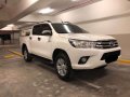 Toyota Hilux 2016 4x2 Automatic Transmission Freedom White-7