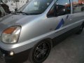 2004 HYUNDAI Starex van FOR SALE-1