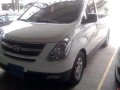 2009 Hyundai Starex Gold Edition Automatic Diesel-2