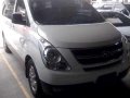 2009 Hyundai Starex Gold Edition Automatic Diesel-1