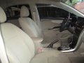 Toyota Corolla Altis 2013 V AT for sale-6