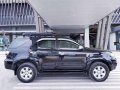  TOYOTA Fortuner V 4x4 Automatic 2010 for sale-3